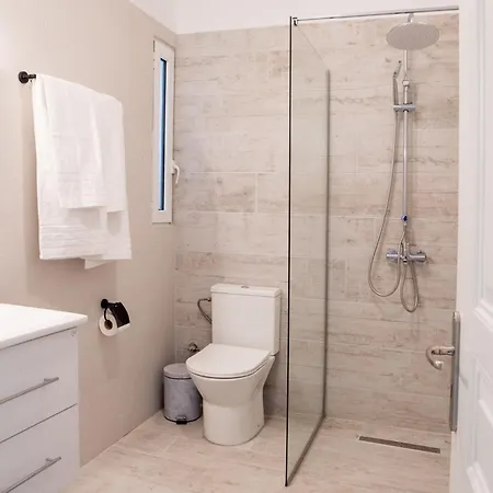 Orsiida Deluxe Garden House & Superior Garden *