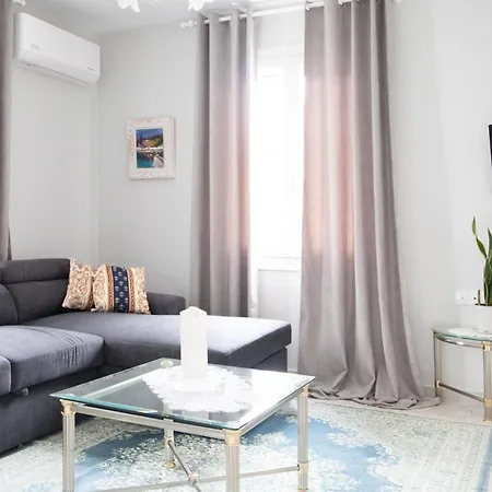 Orsiida Deluxe Garden House & Superior Garden Nyaraló *