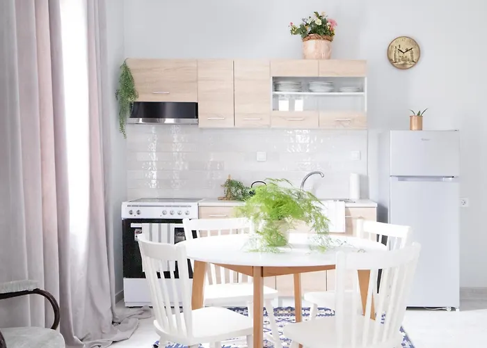 Orsiida Deluxe Garden House & Superior Garden Агрия