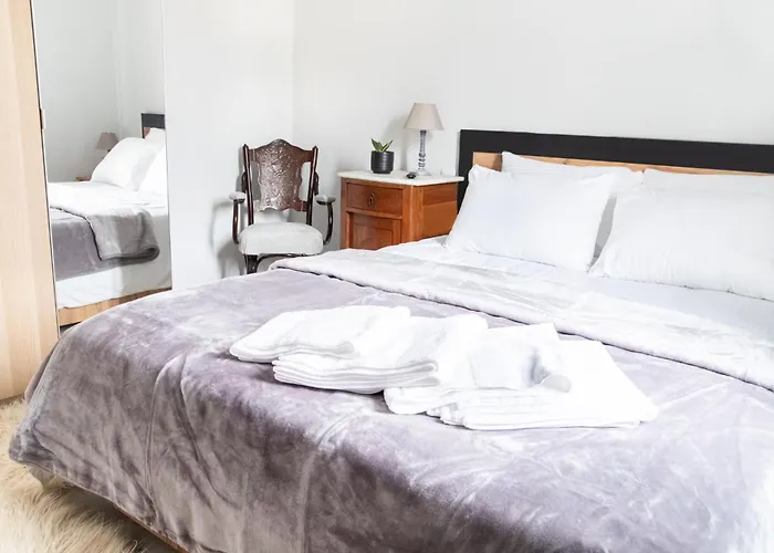 Orsiida Deluxe Garden House & Superior Garden Агрия