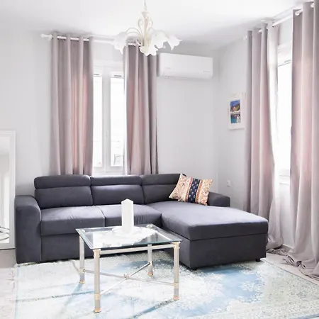 Orsiida Deluxe Garden House & Superior Garden